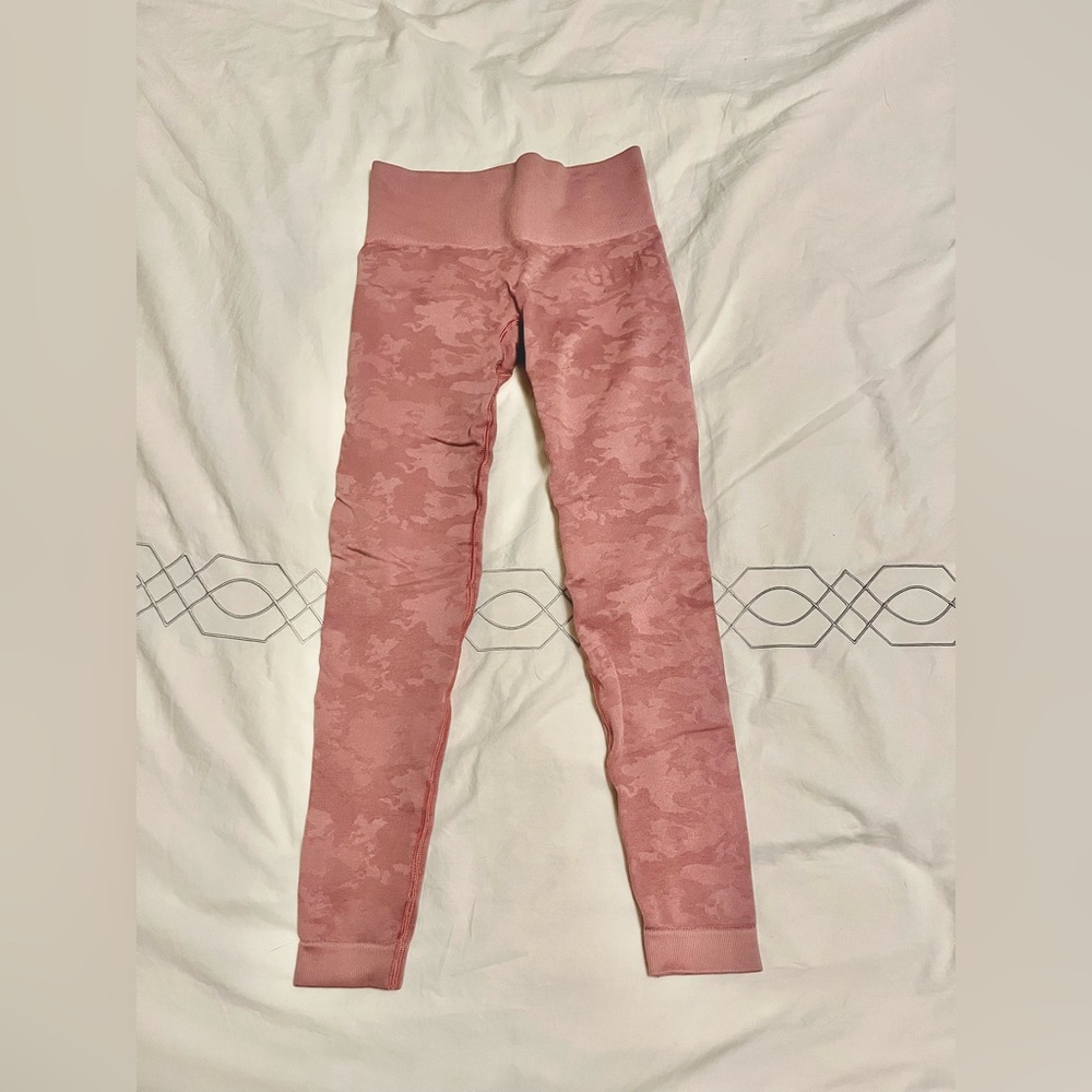 Gymshark camo seamless leggings pink